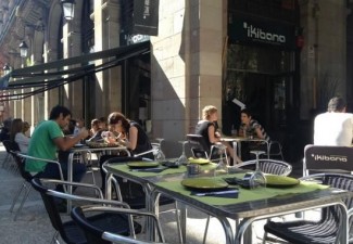 Restaurant ubicat al Passeig Picasso, 32. Al barri del Born a Valladolid